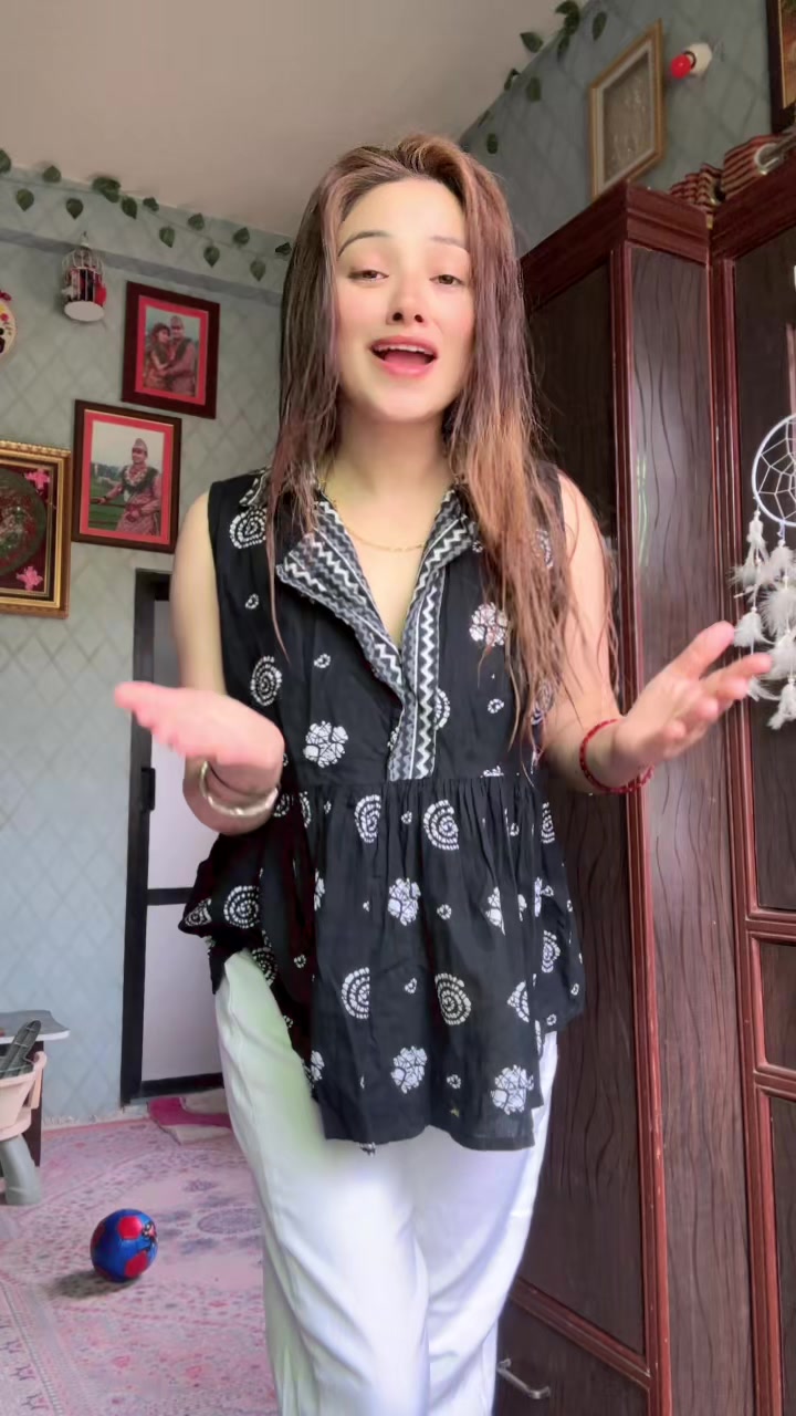 @AMbeeka_khadka💫🦋