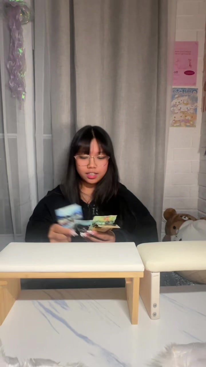 @angela