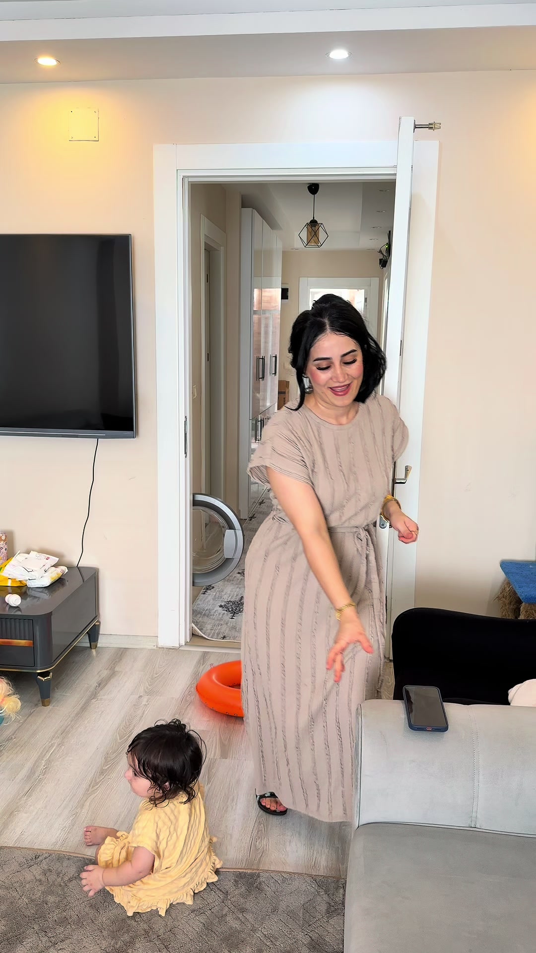 @Özge Official