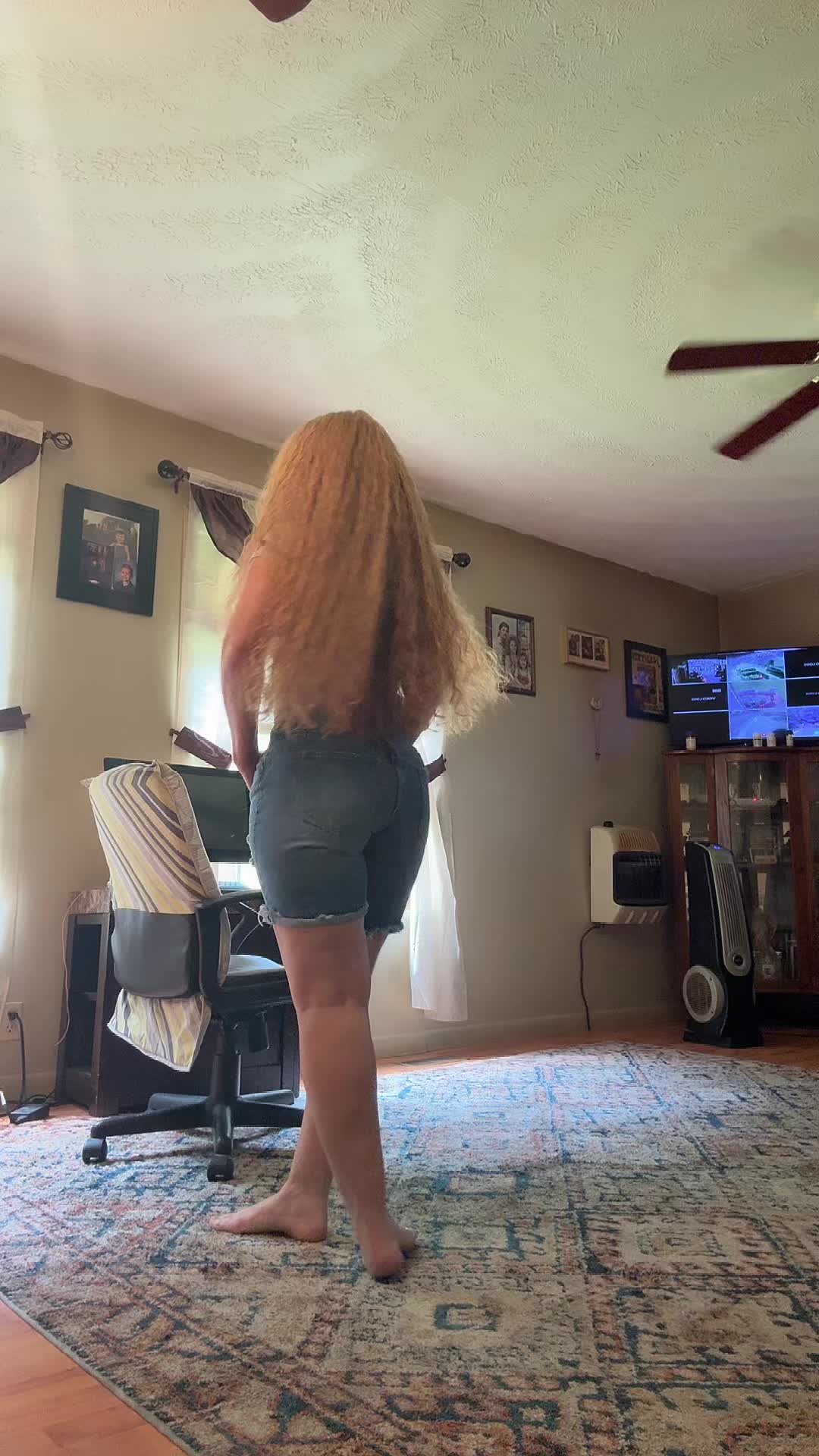 @Gg