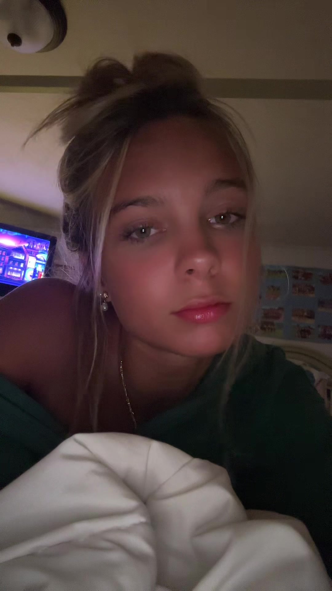 @sophfreakinglitt