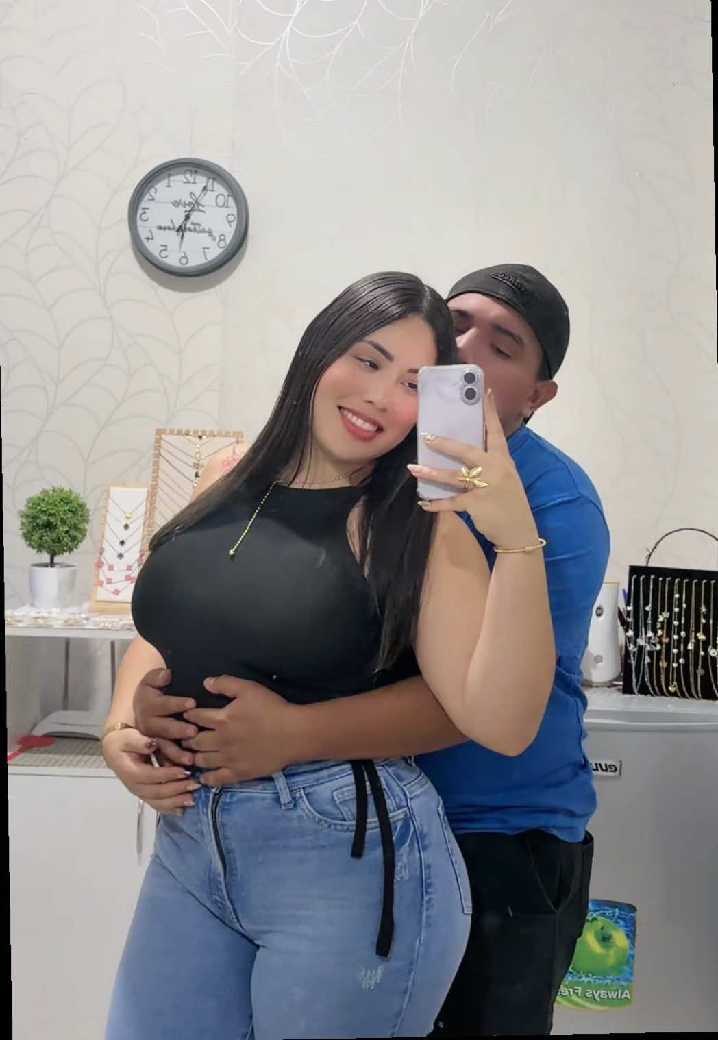 @valentina