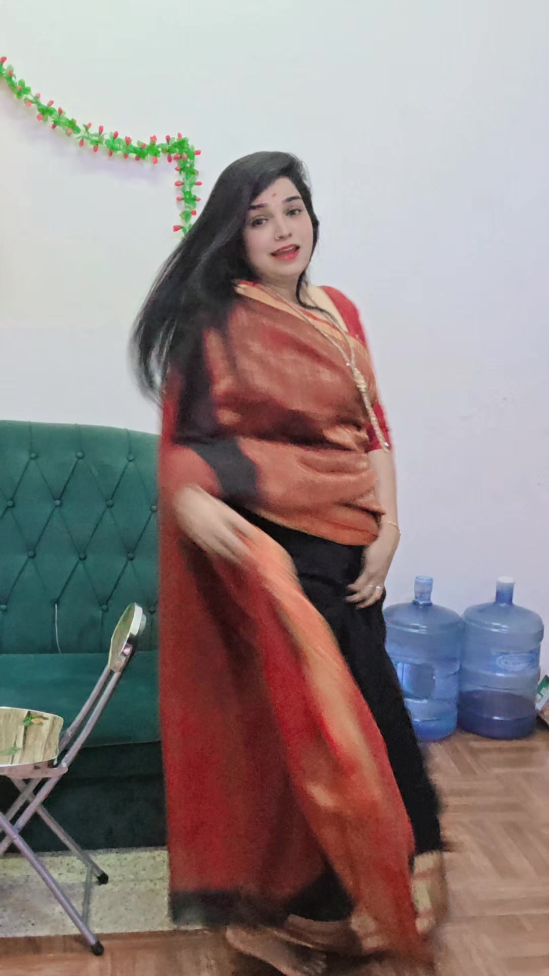 @paru👸💚🧡❤️