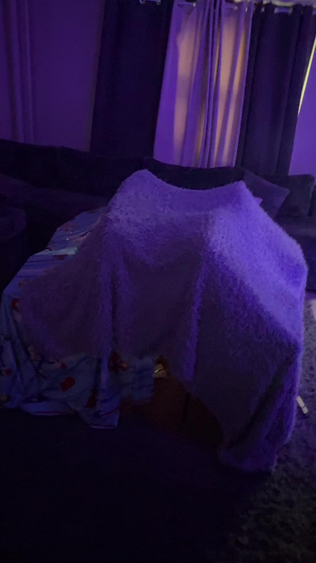 @Akaylaaa
