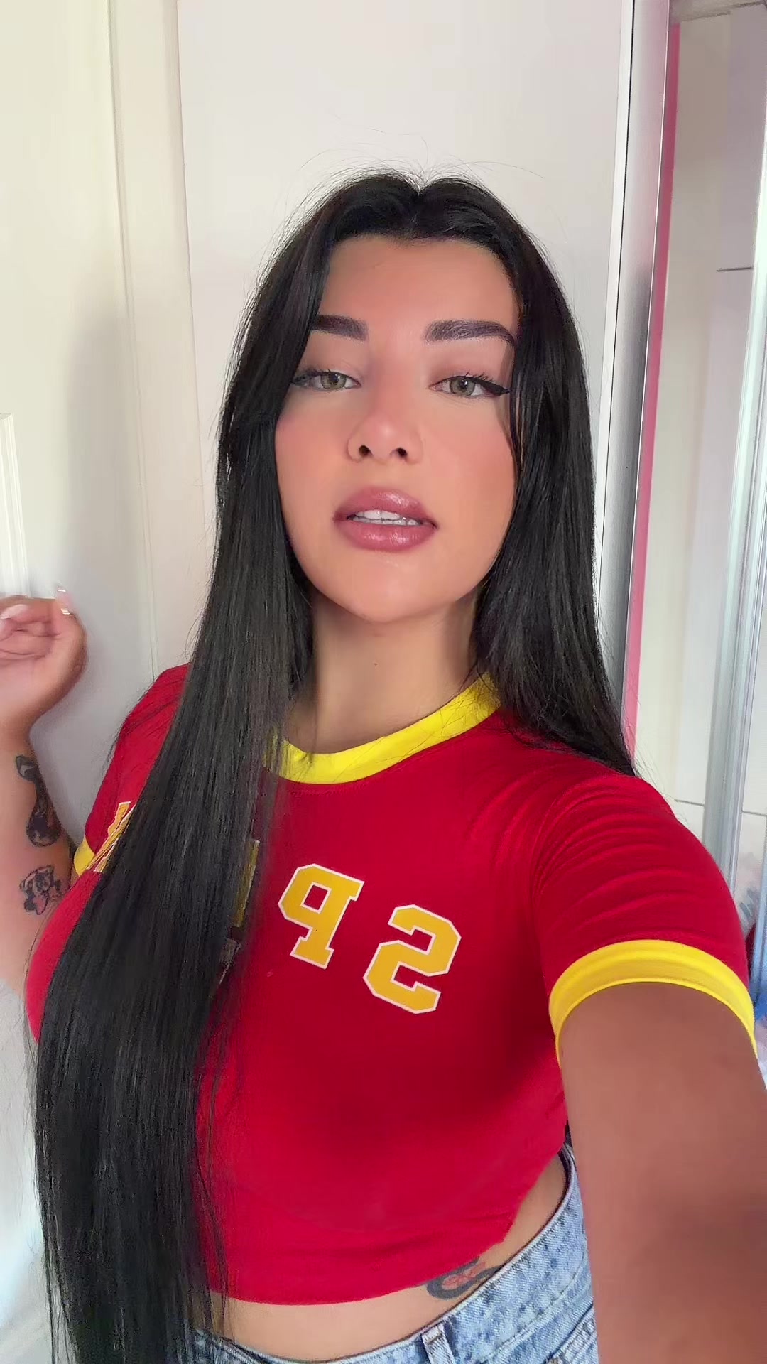 @GÖZDE AKGÜN