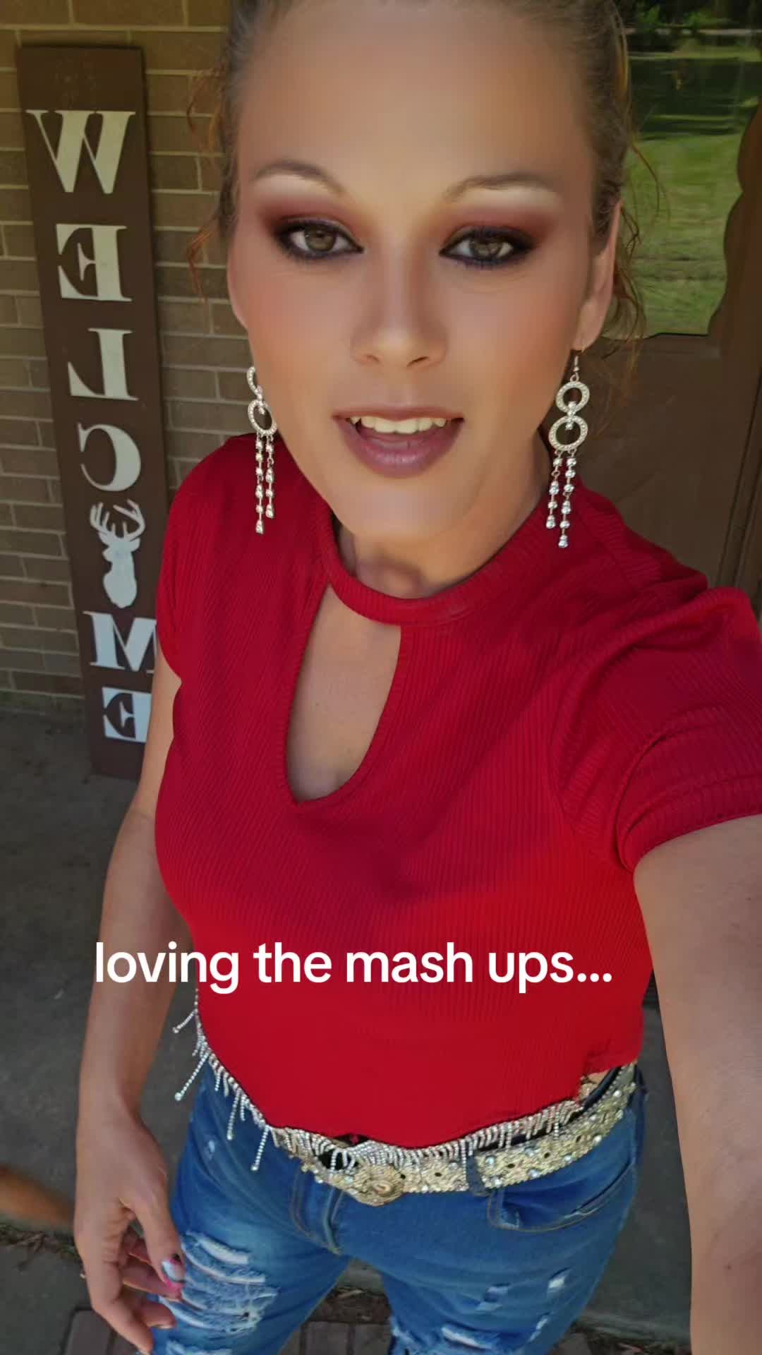 @Foxyroxy