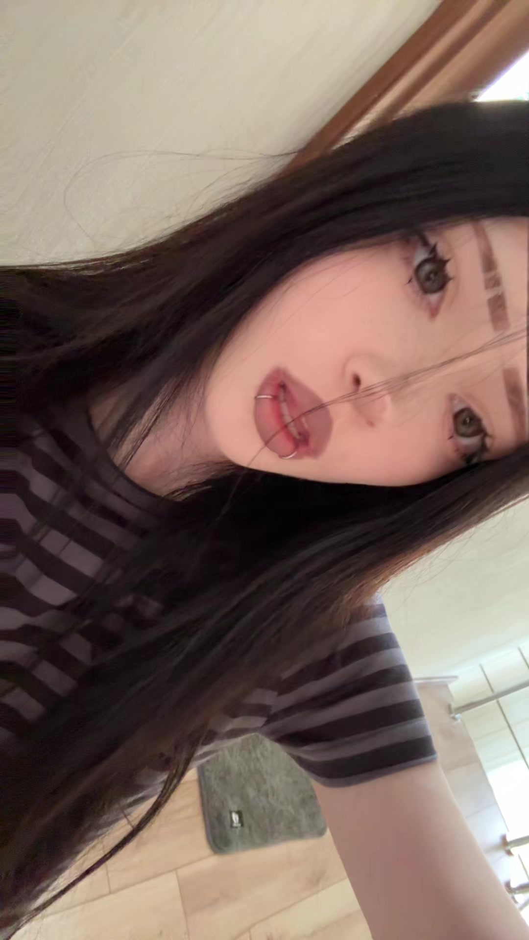 @hiklliryss