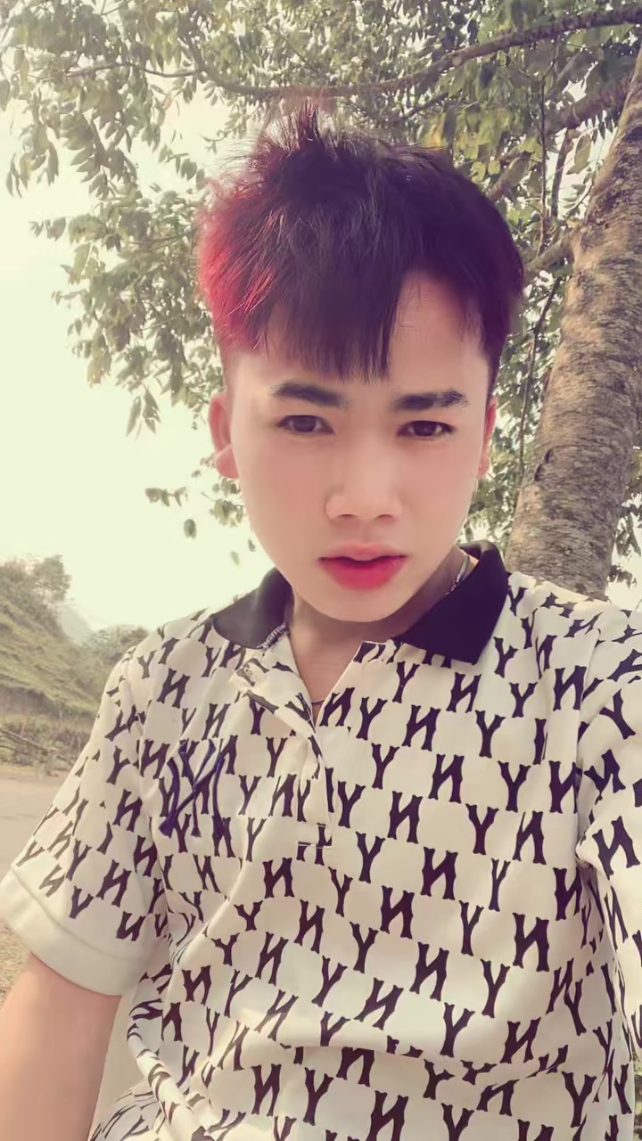 @Khi nào lên xu hướng đổi tên