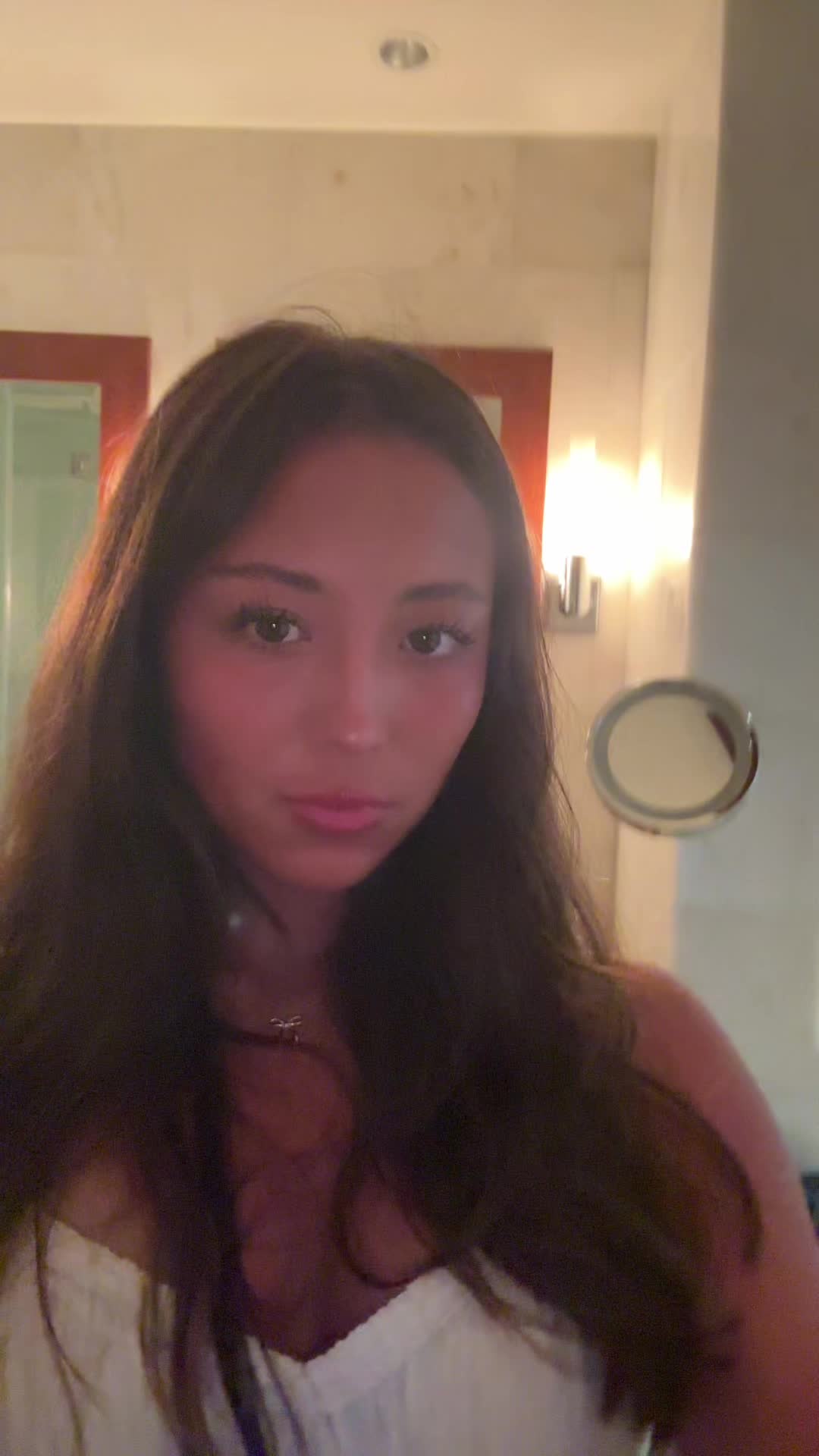 @helllloooo