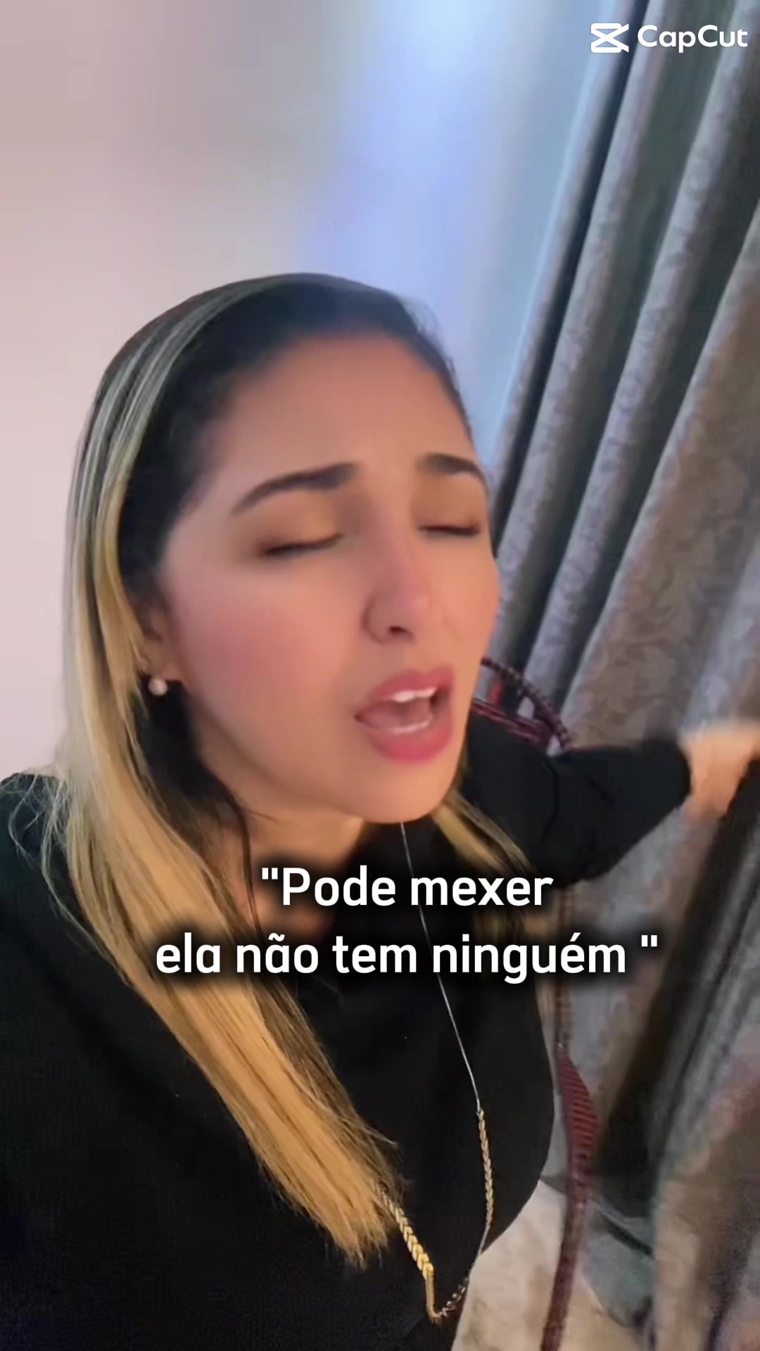 @Camila Corr&ecirc;a