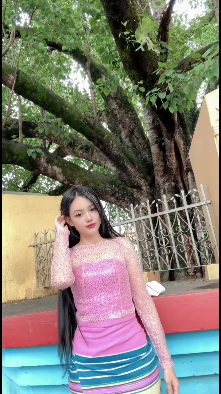 @htwehom