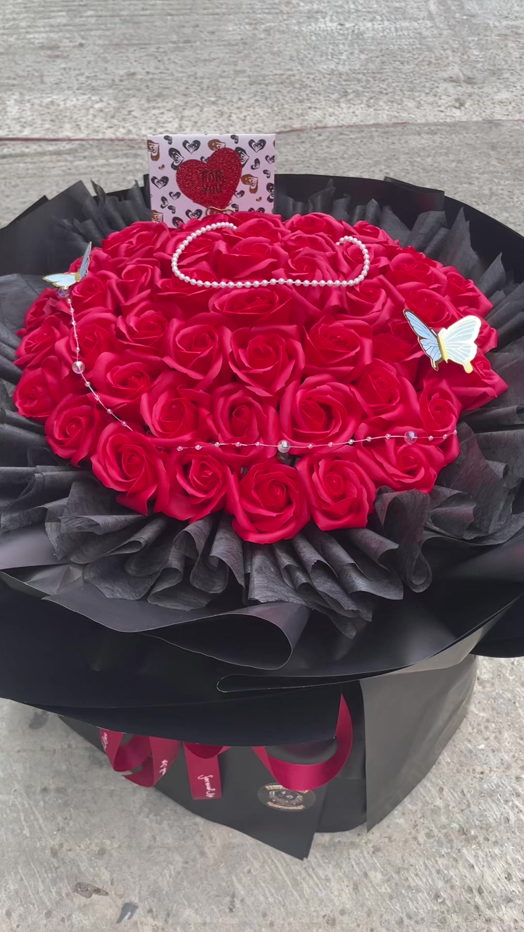 @SuNaingAung (Floral By Su)