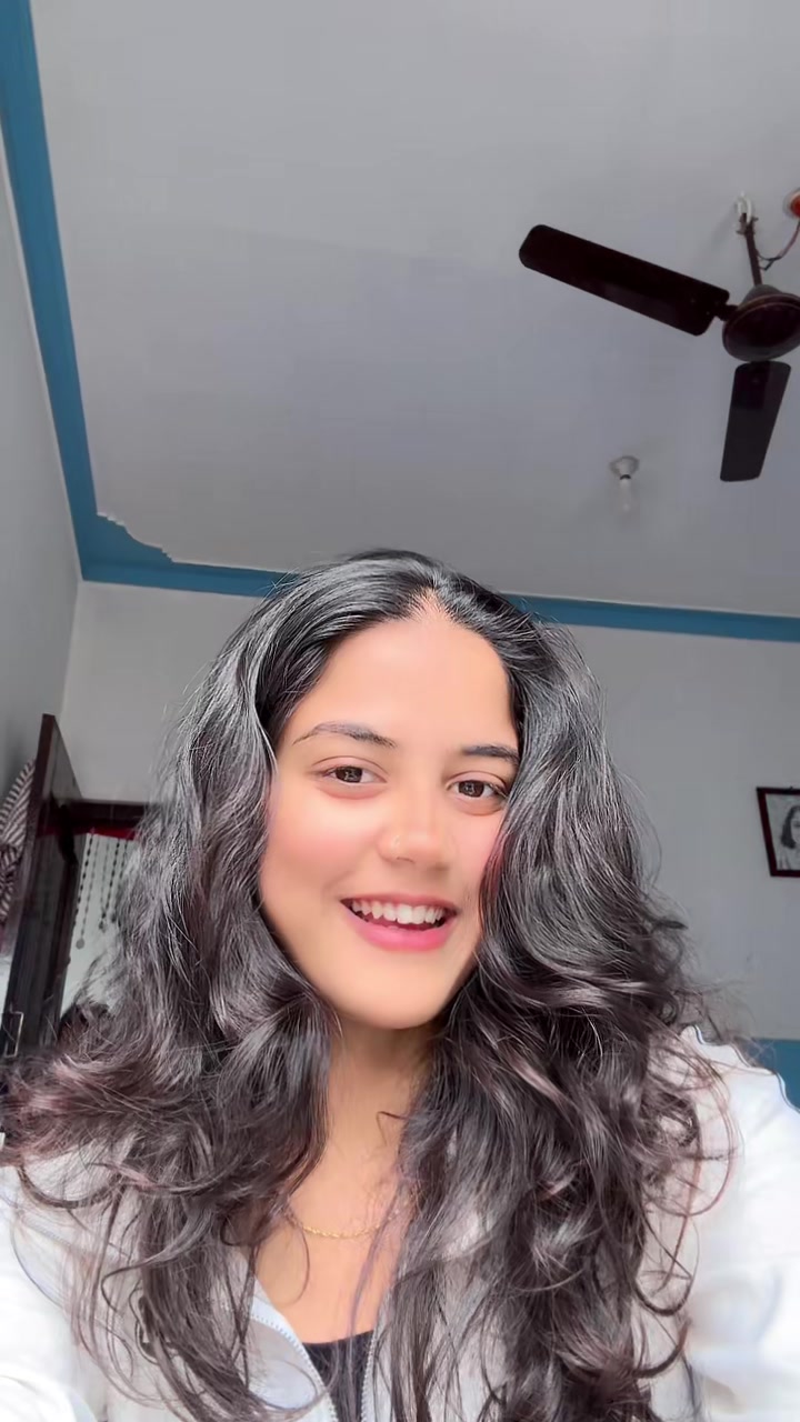 @Khusbu 🌻