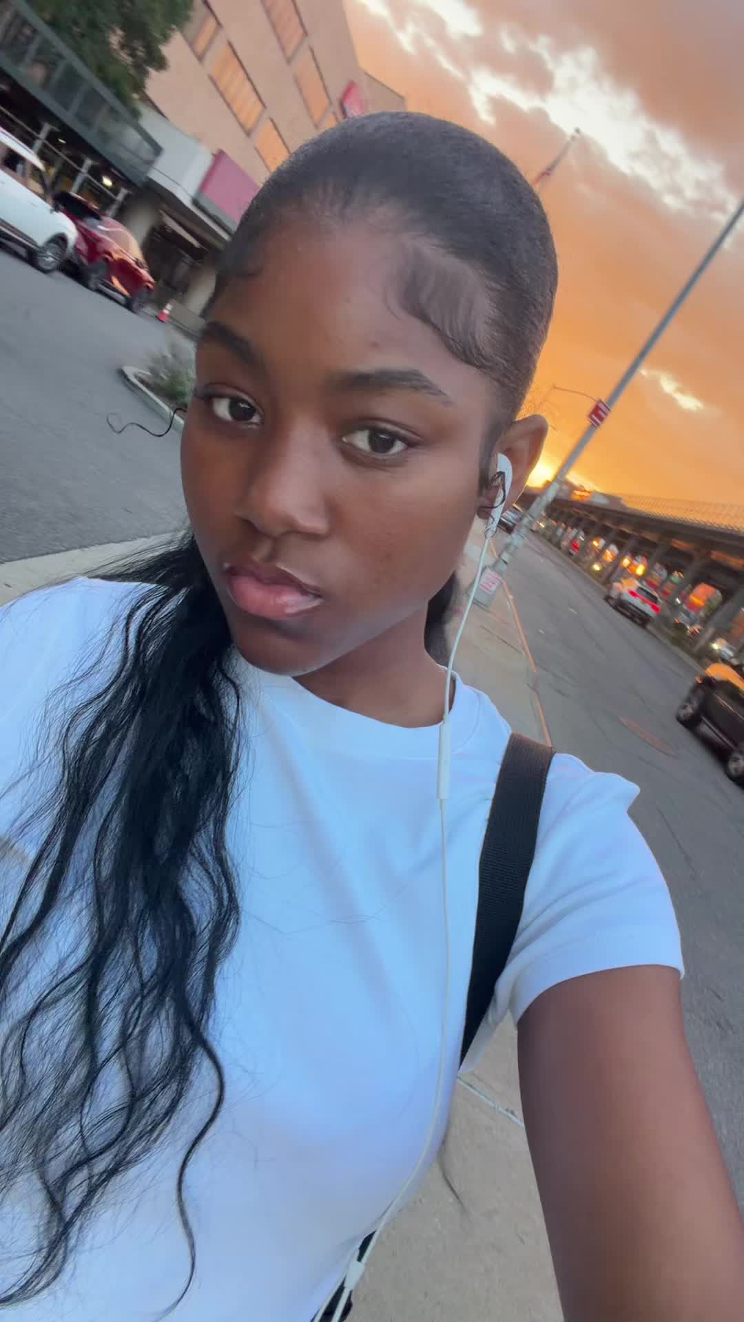 @zairajade