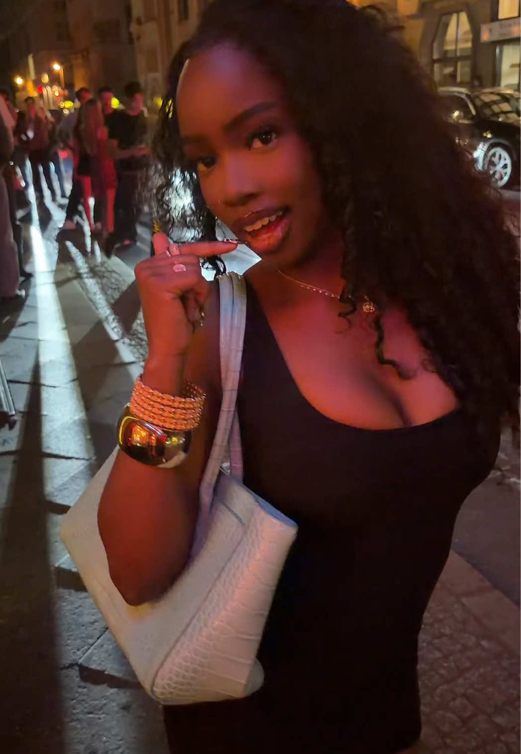 @mia