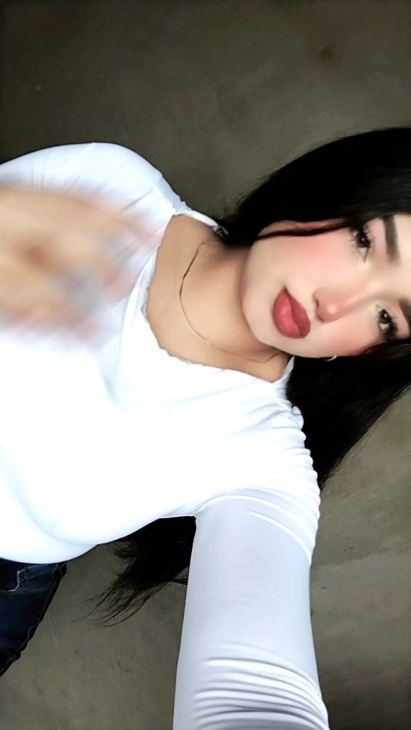 @Naomi Reyes🍒
