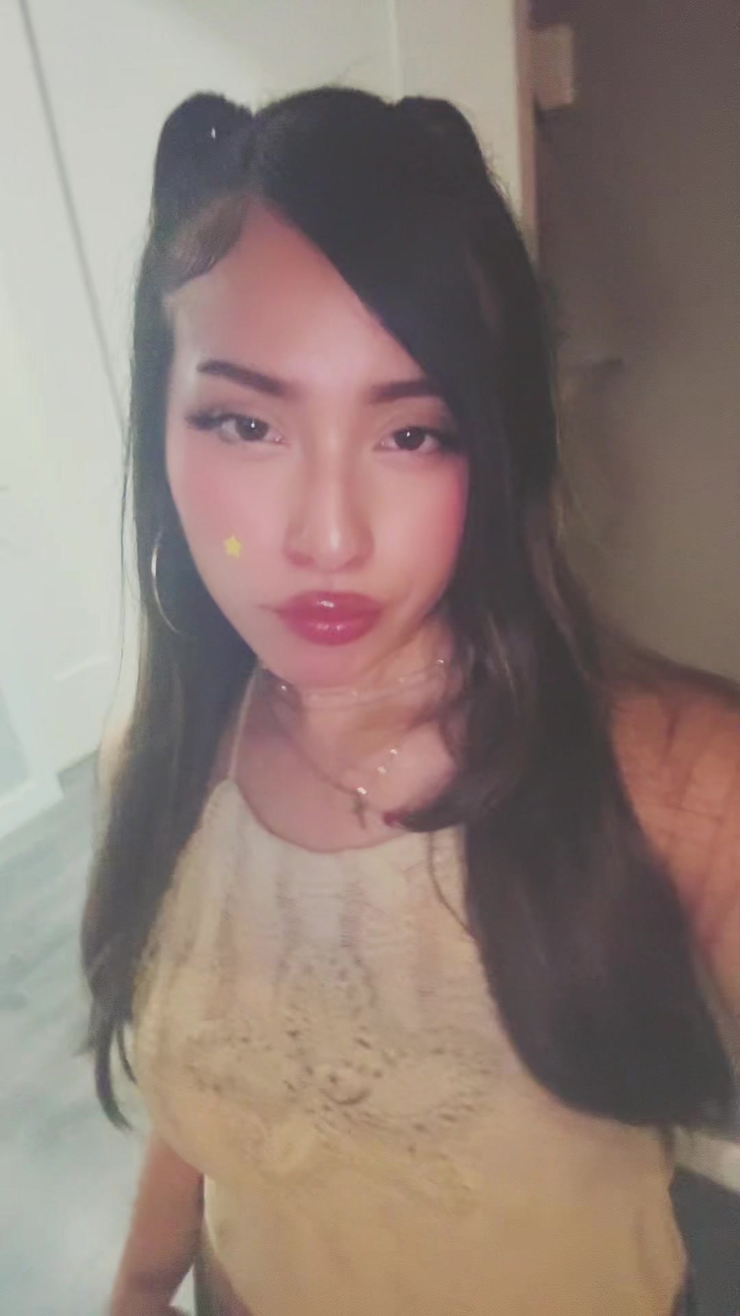 @ashlinita