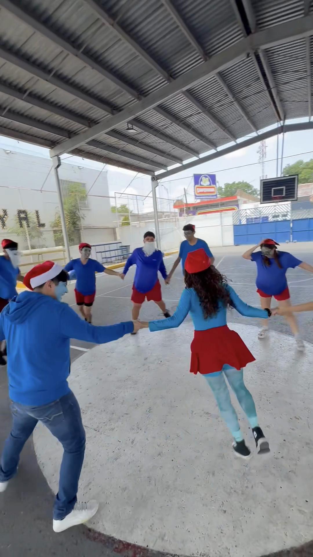 @Colegio  Royal