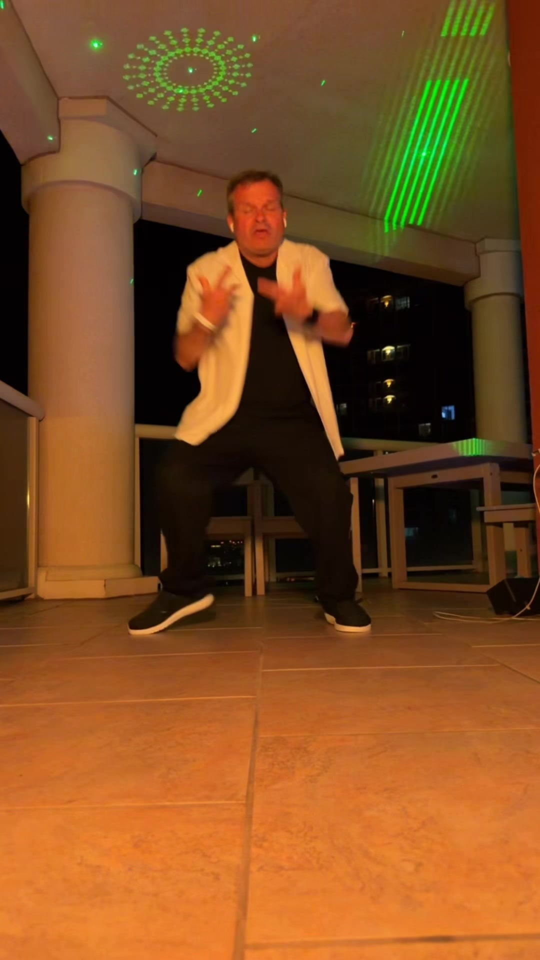 @🕺🦴Dancing Bones🦴🕺