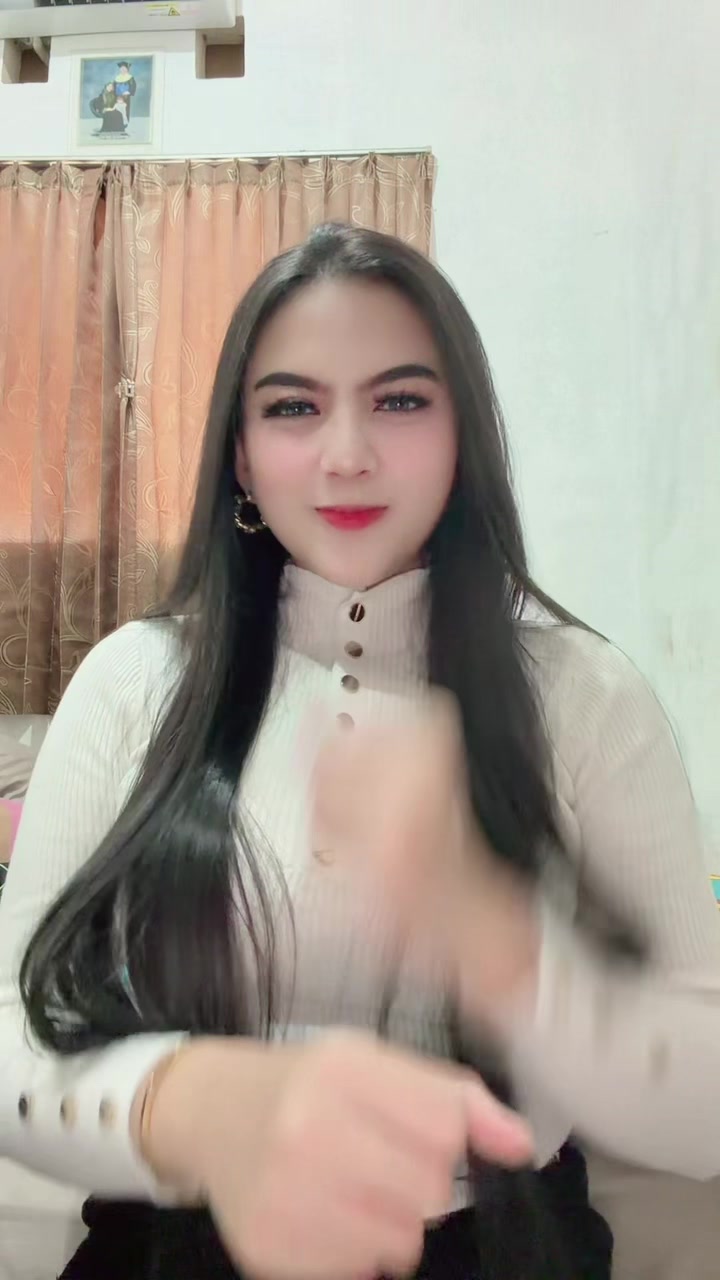 @oliviaaoley