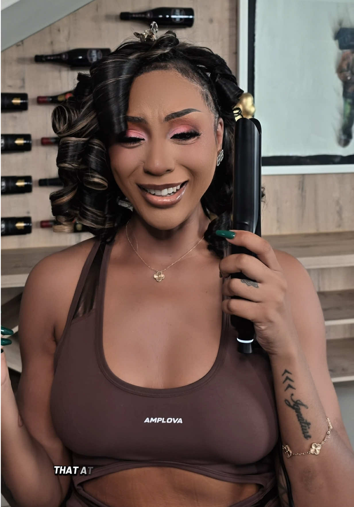@nadianakai