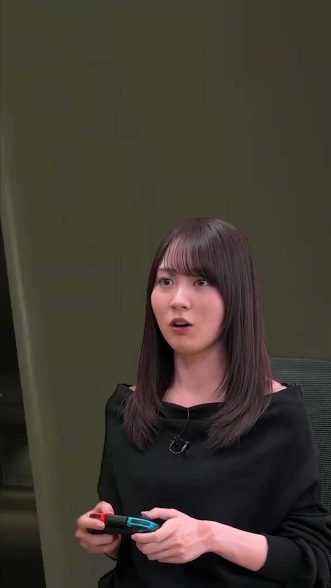 @何坂46 (Nanizaka46)