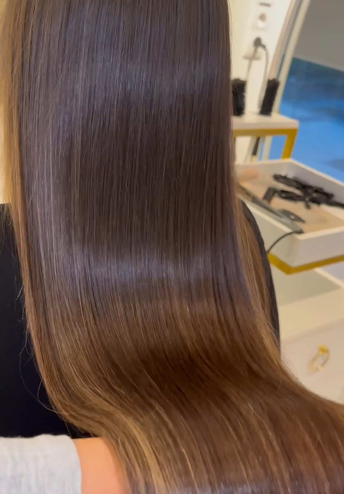@hairstudio by m