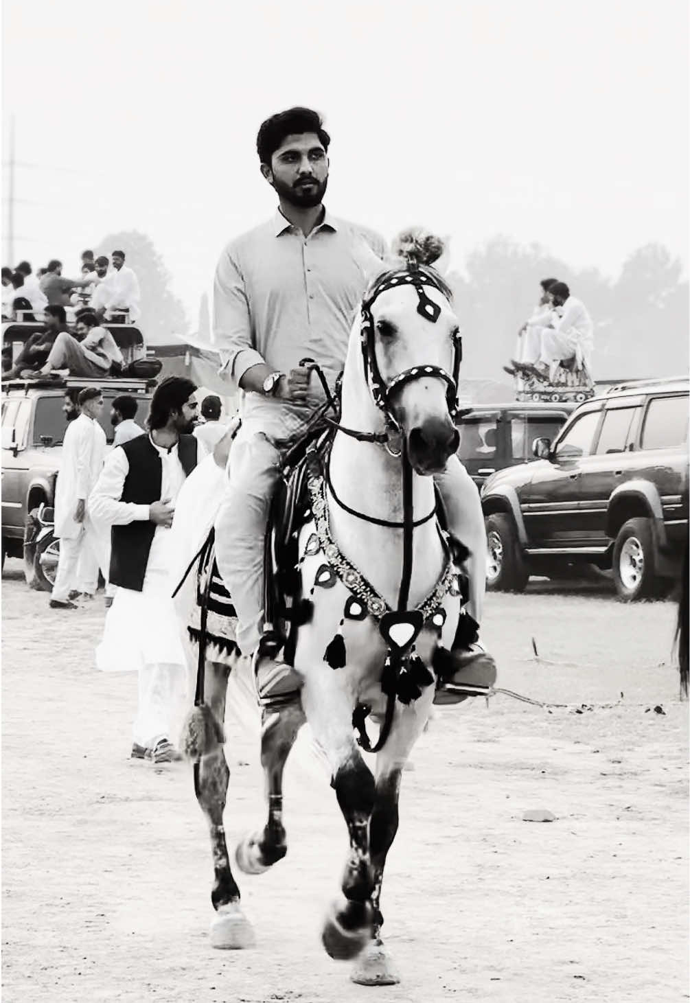 @HUZAIFA TANOLI 🚩