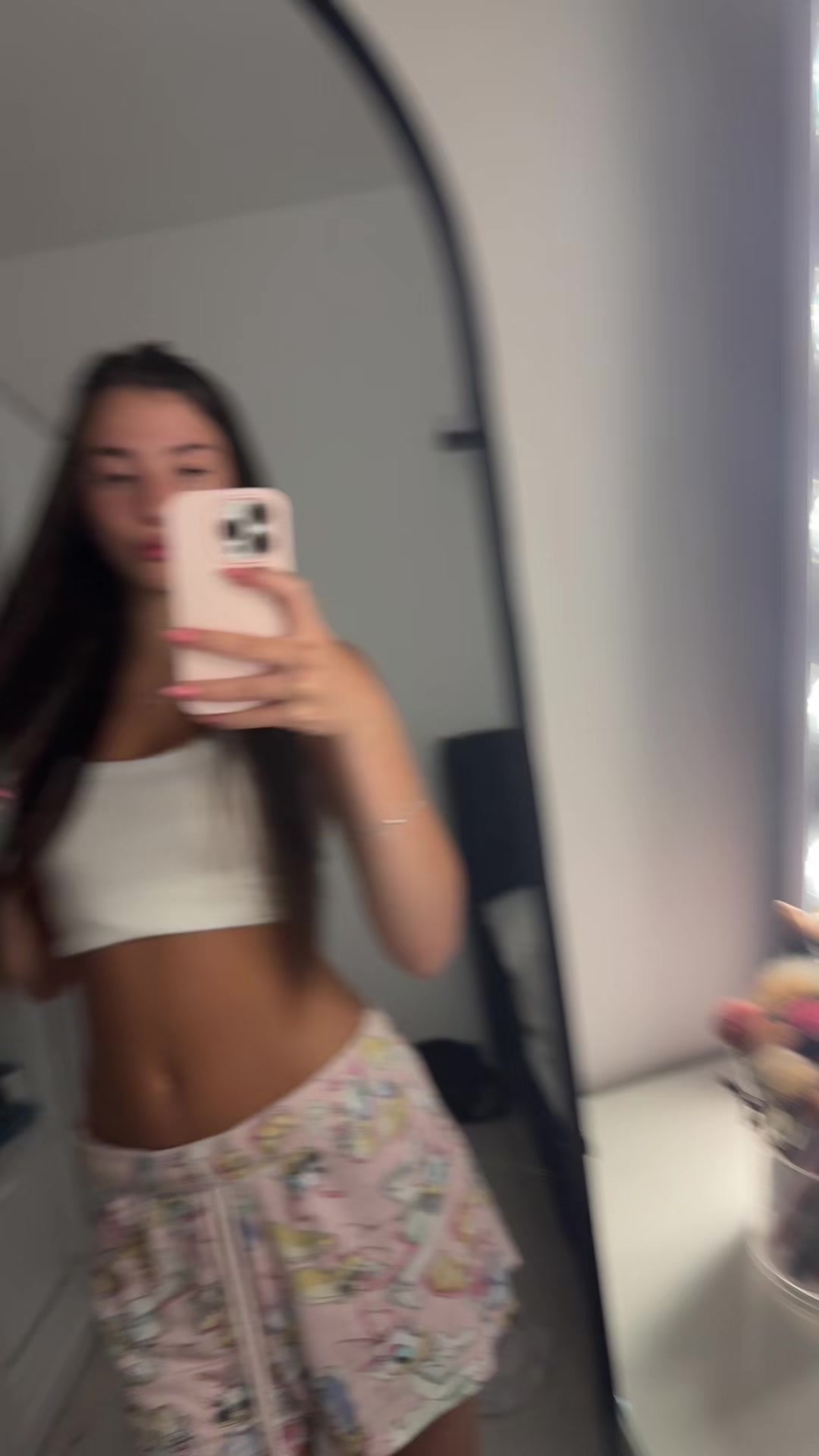 @לירי