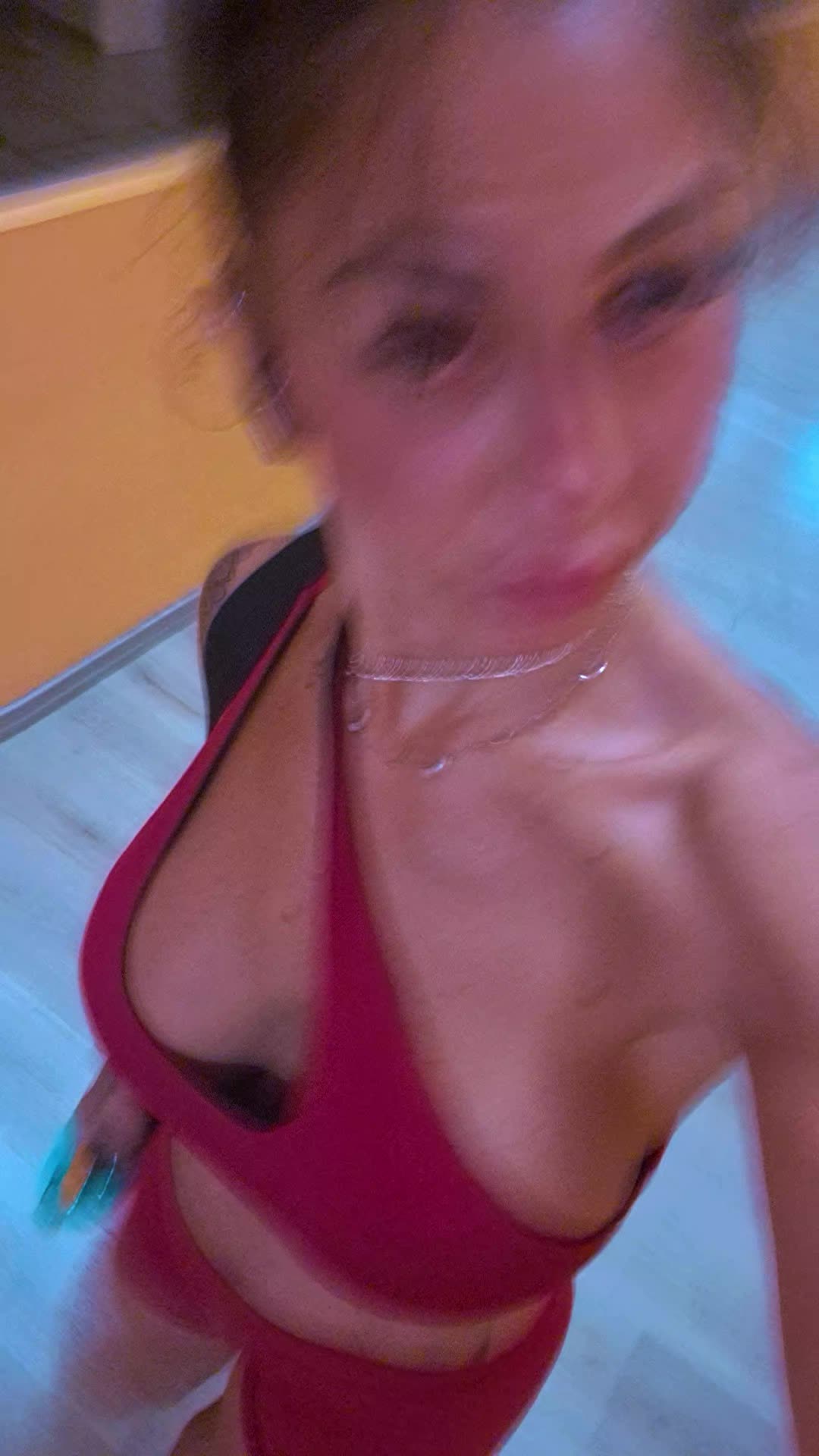 @Gabriella.ti segue