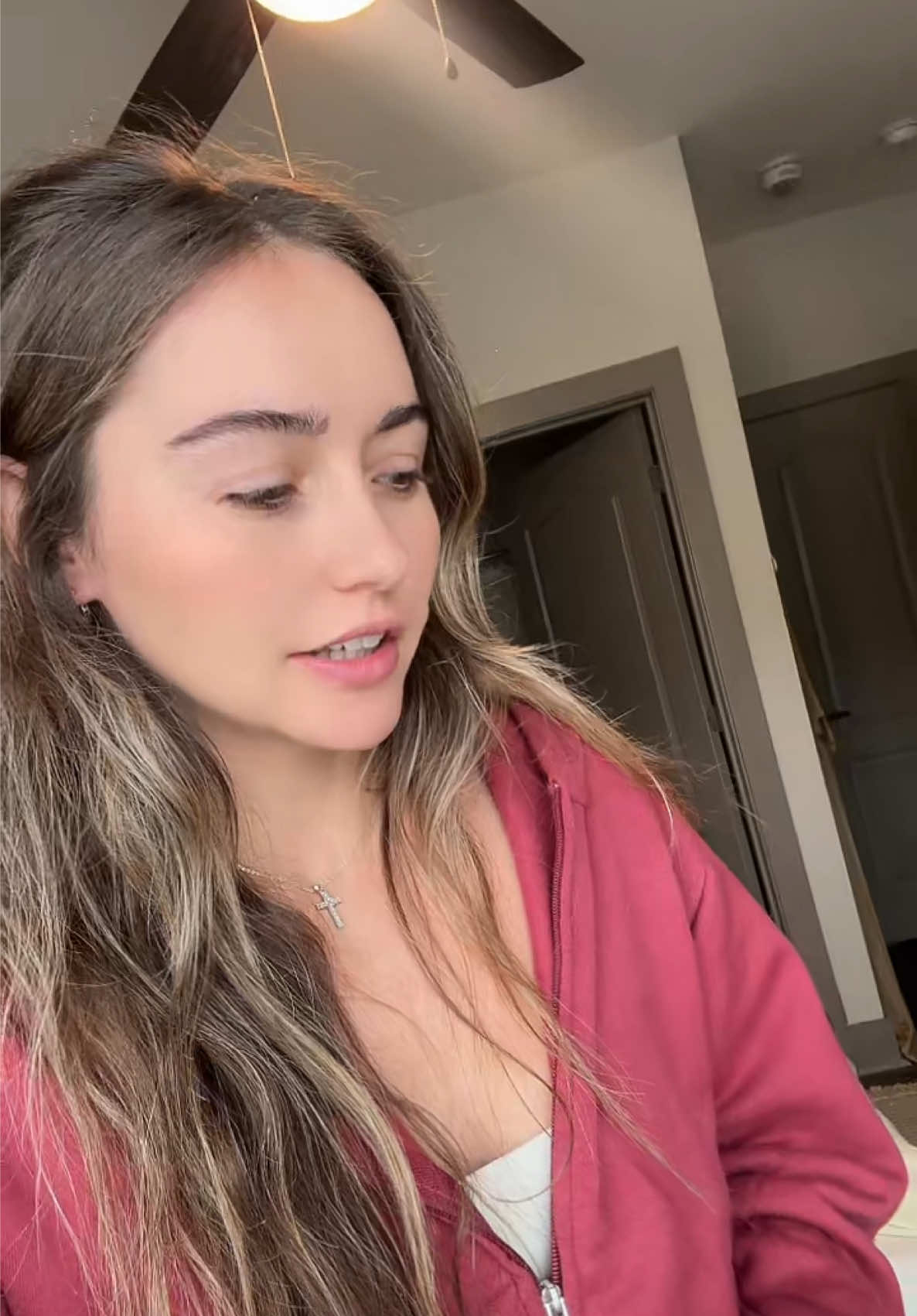 @Kaylinroberson