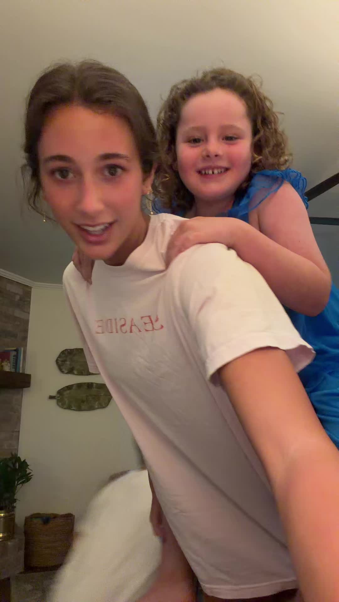 @hiiii