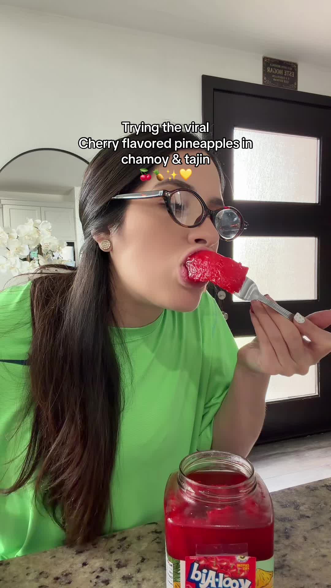 @yarimaaguillon