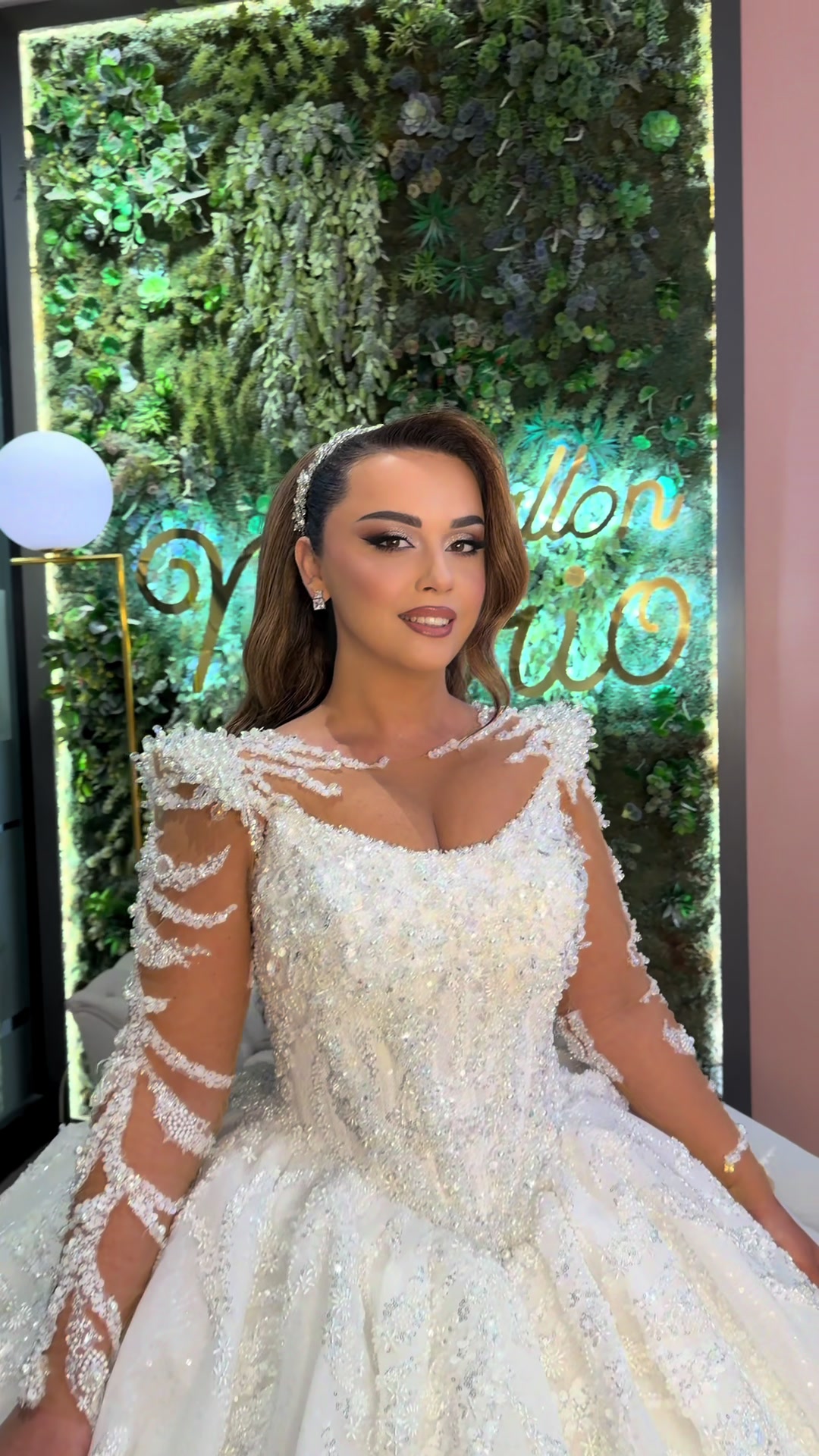 @hair_makeup_artist_Mario