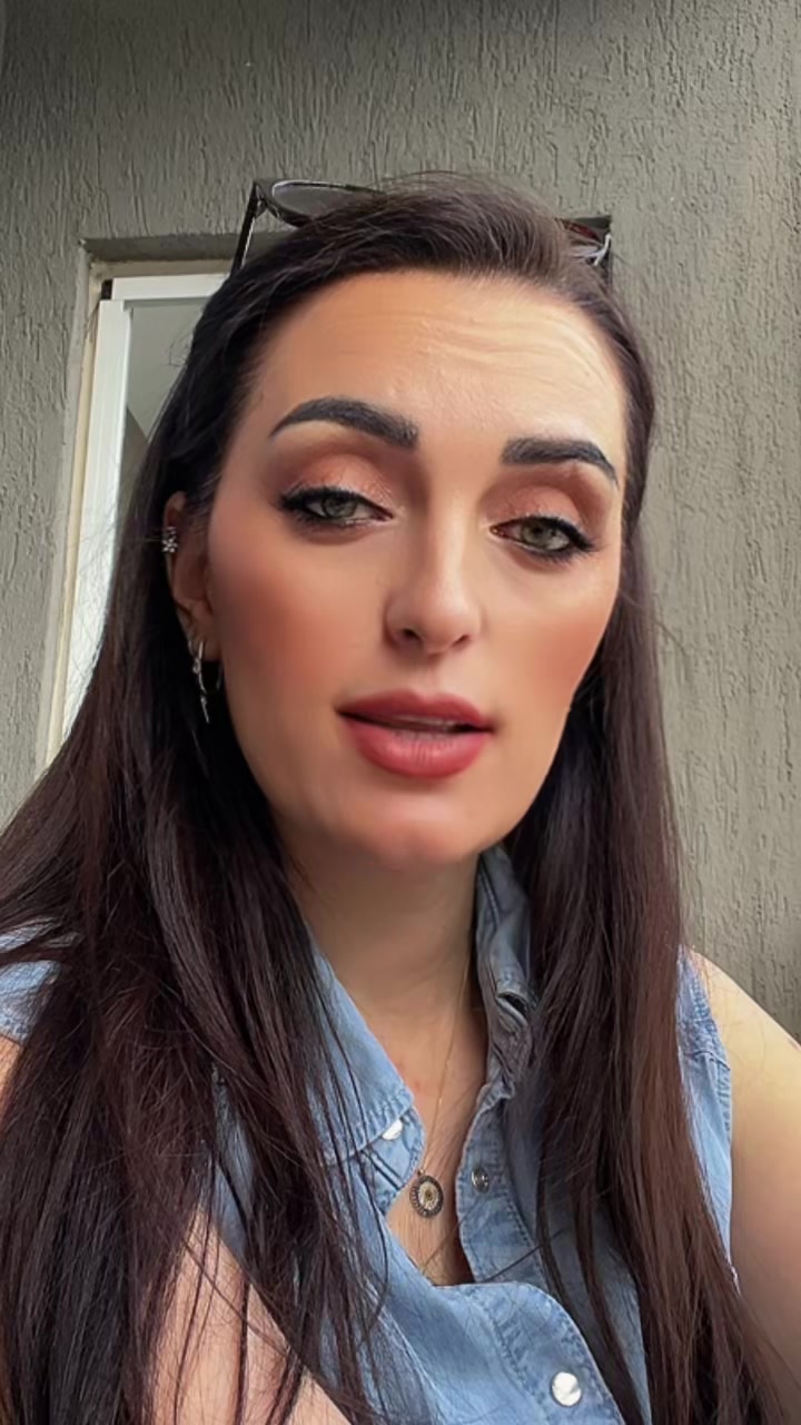 @50ladyqueen50