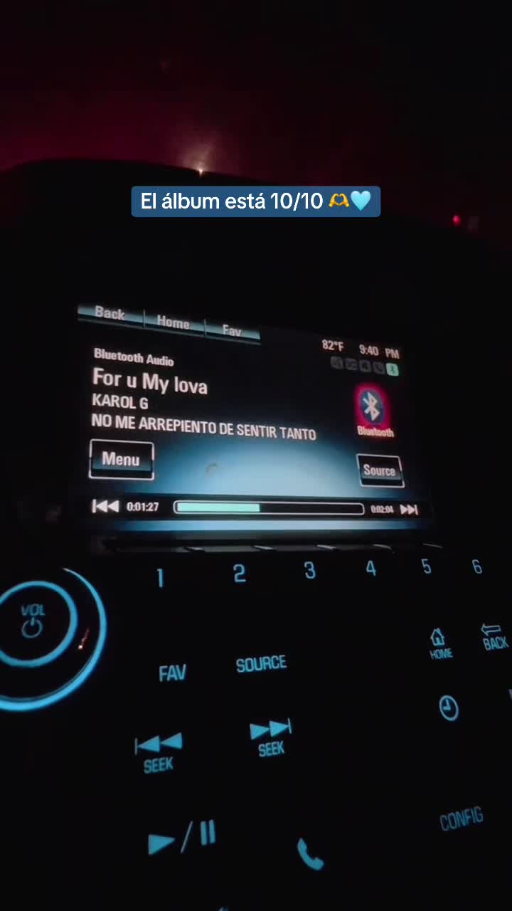 @_ParedesParedes
