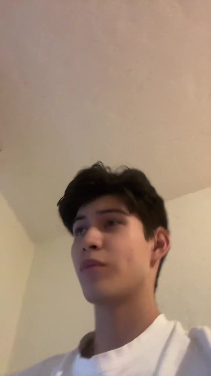 @ValentinoBegne