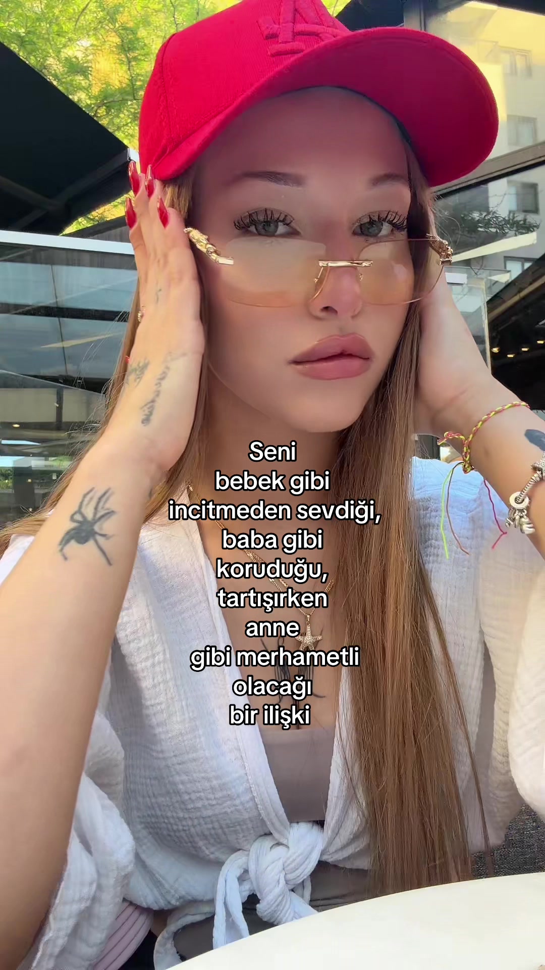 @Begoski ᥫ᭡.