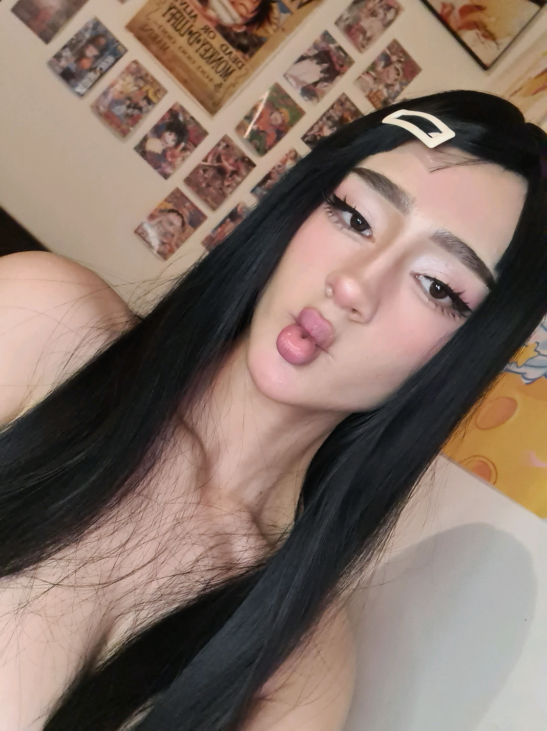 @GURO
