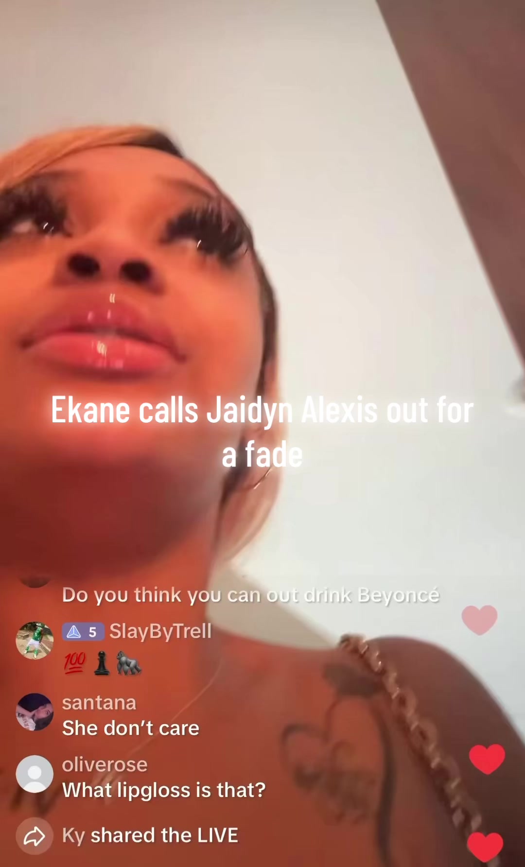 @moclipz 🤏🏾🔥