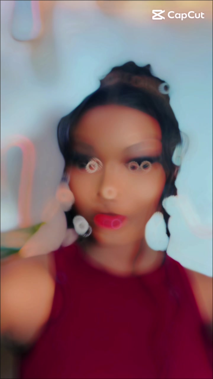 @Erika 🥰🦋❤️