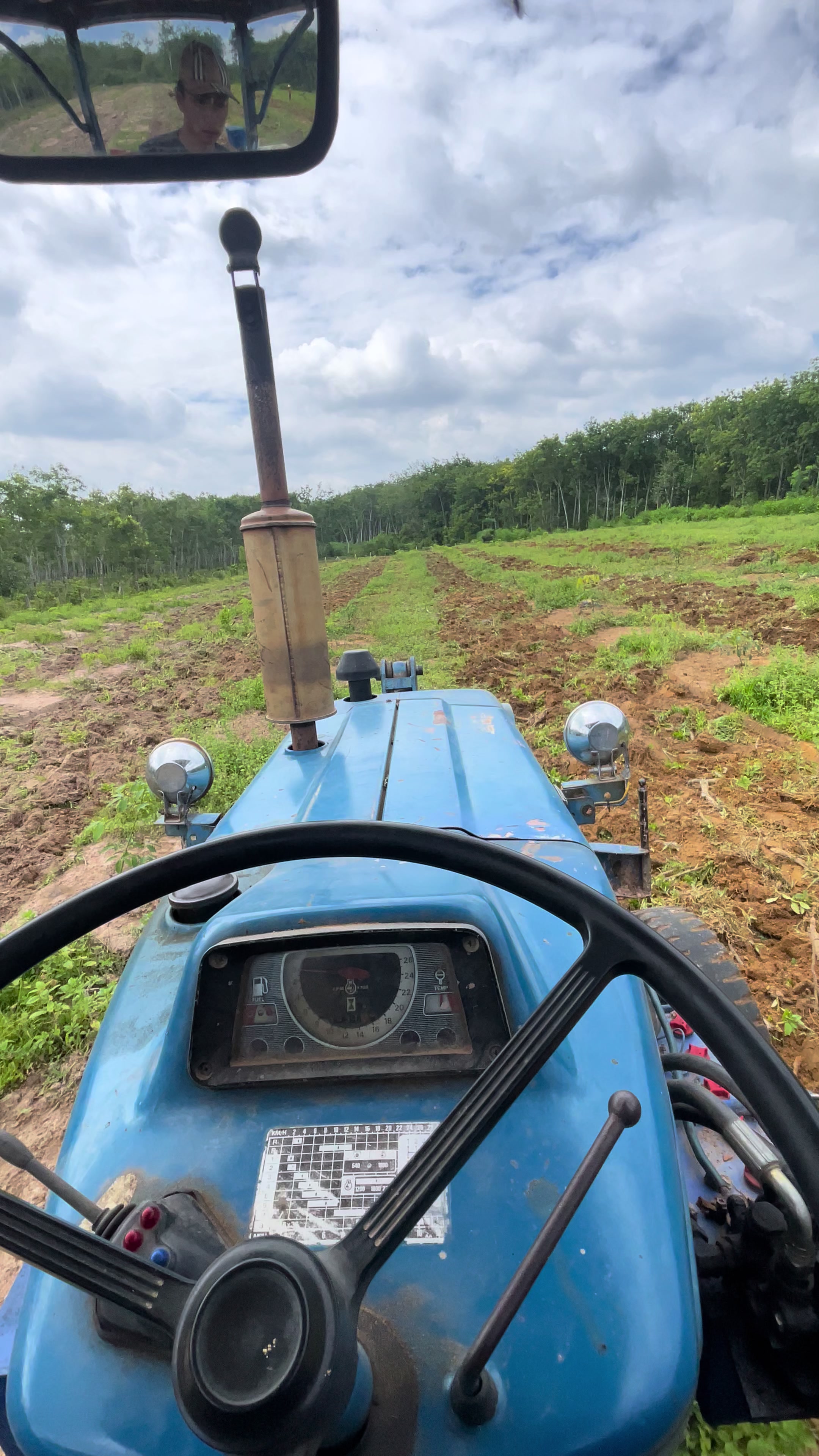 @🚜Hoàng Khánh 🚜