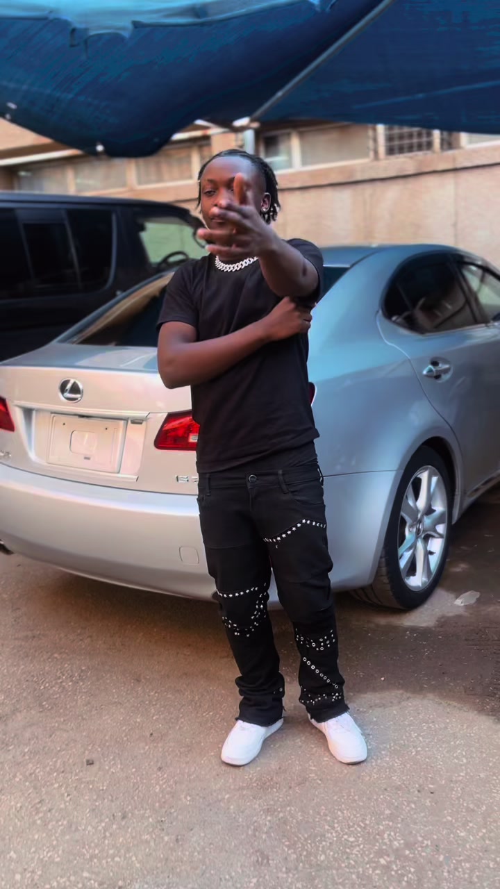 @Ghetto Celeb