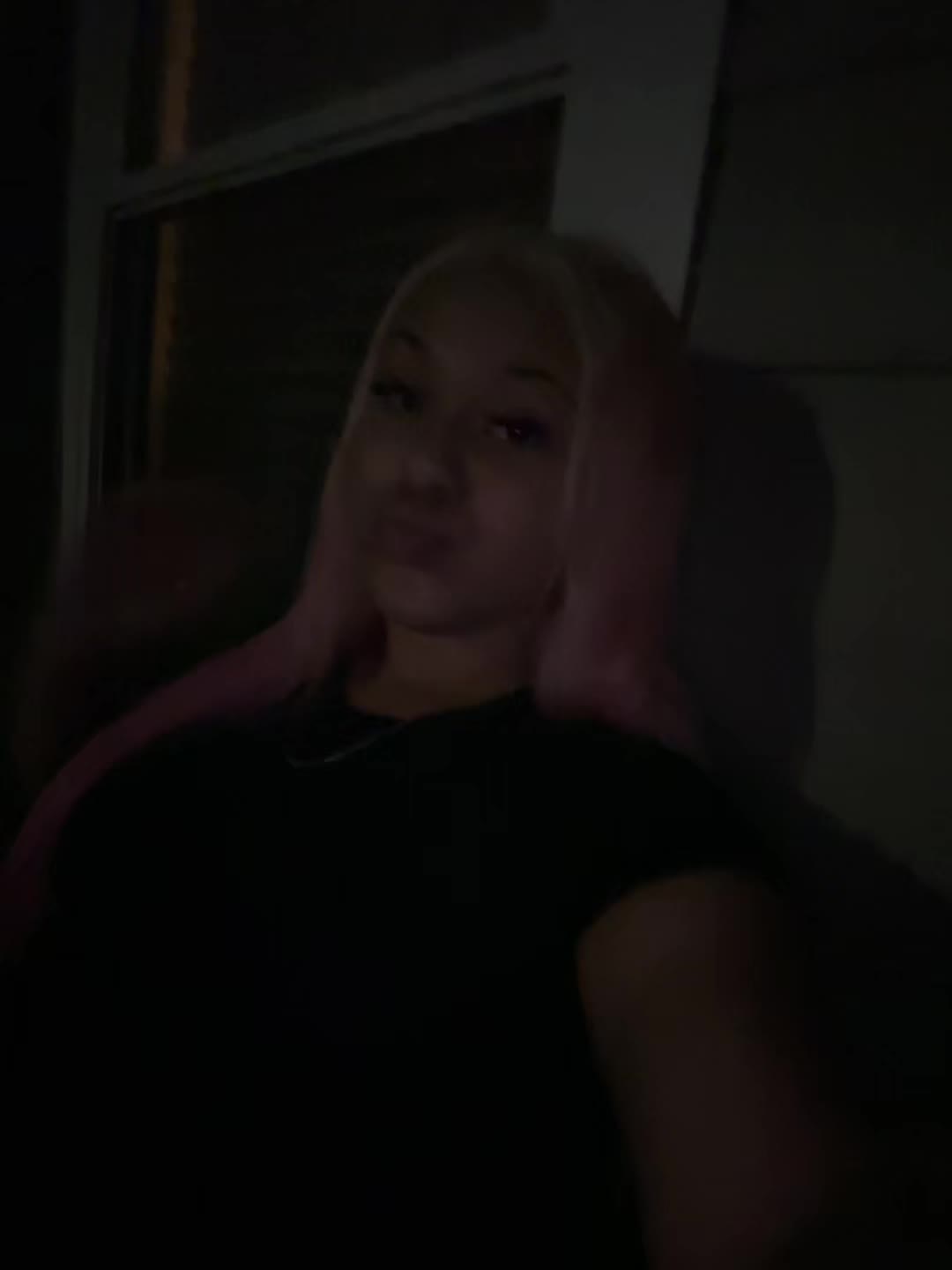 @𝓍ℴℯ𝓁𝒾𝒾𝒾ꨄ