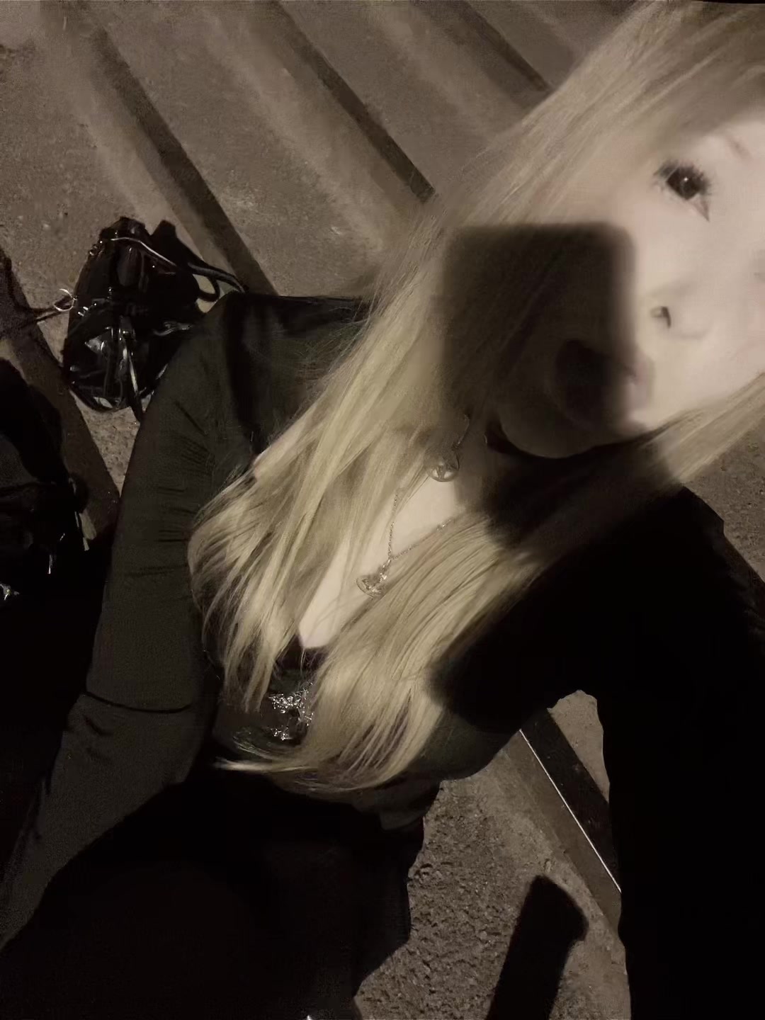 @akumi