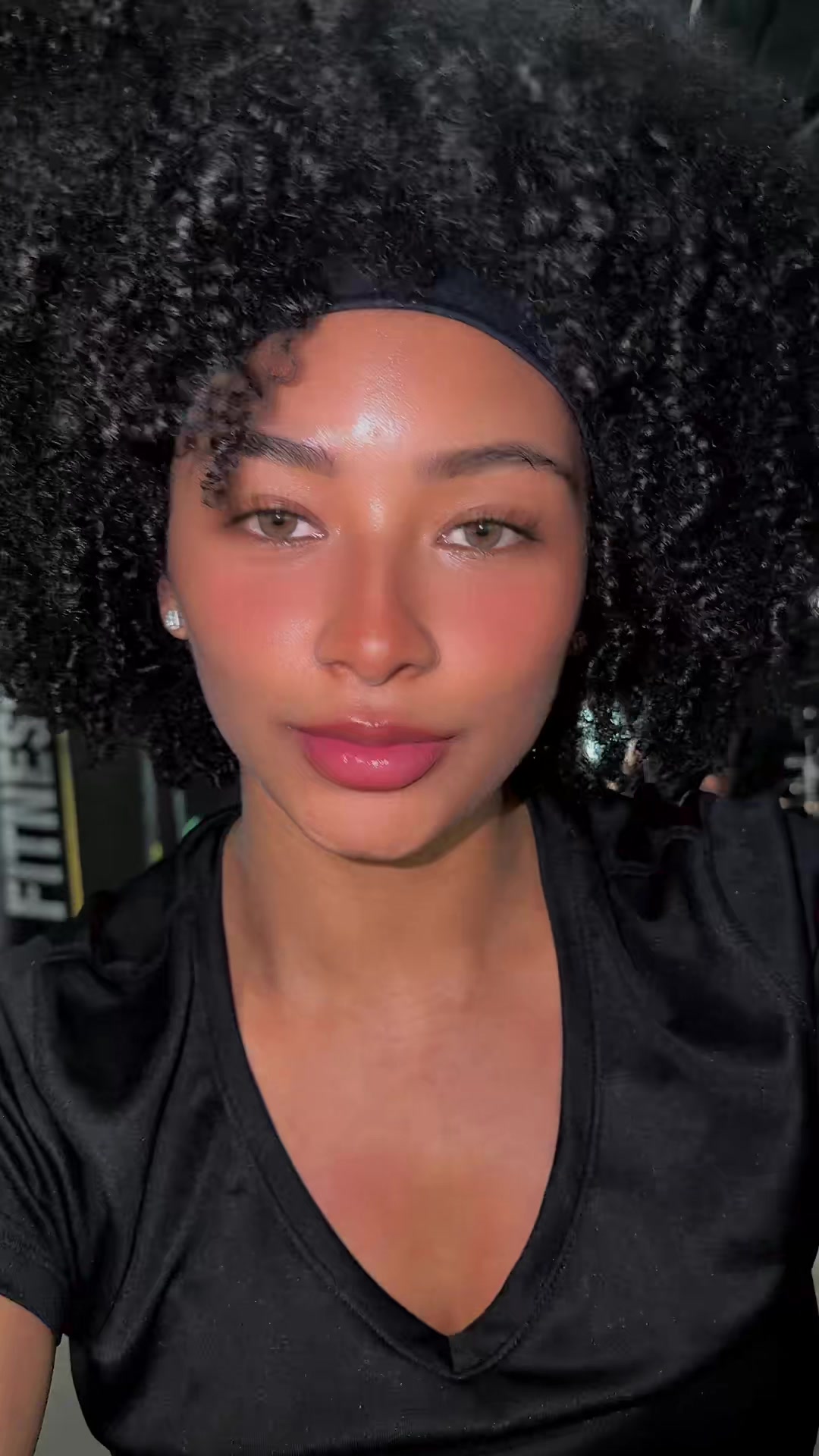 @AfroZuri