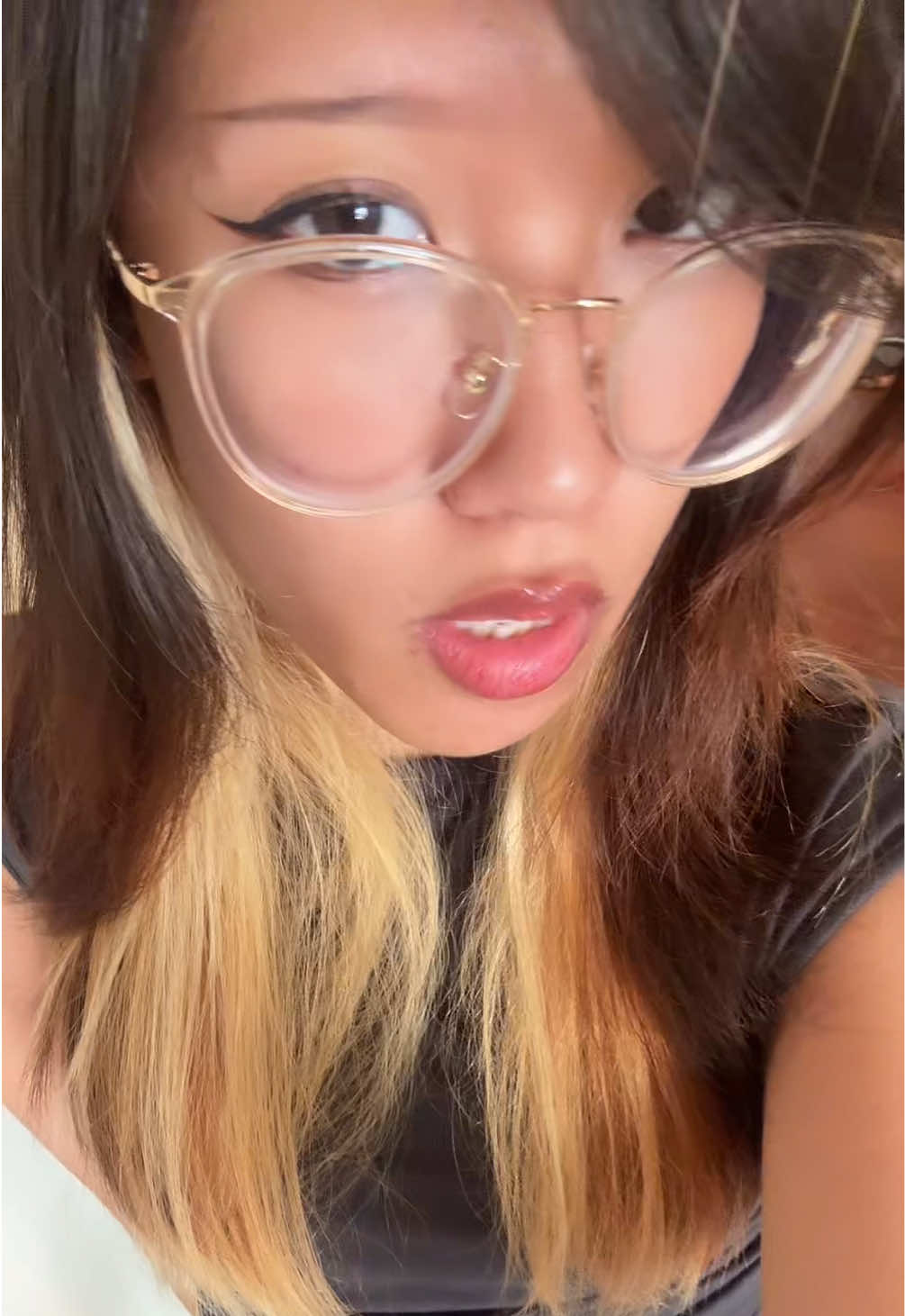 @ALEXI 🐦&zwj;🔥