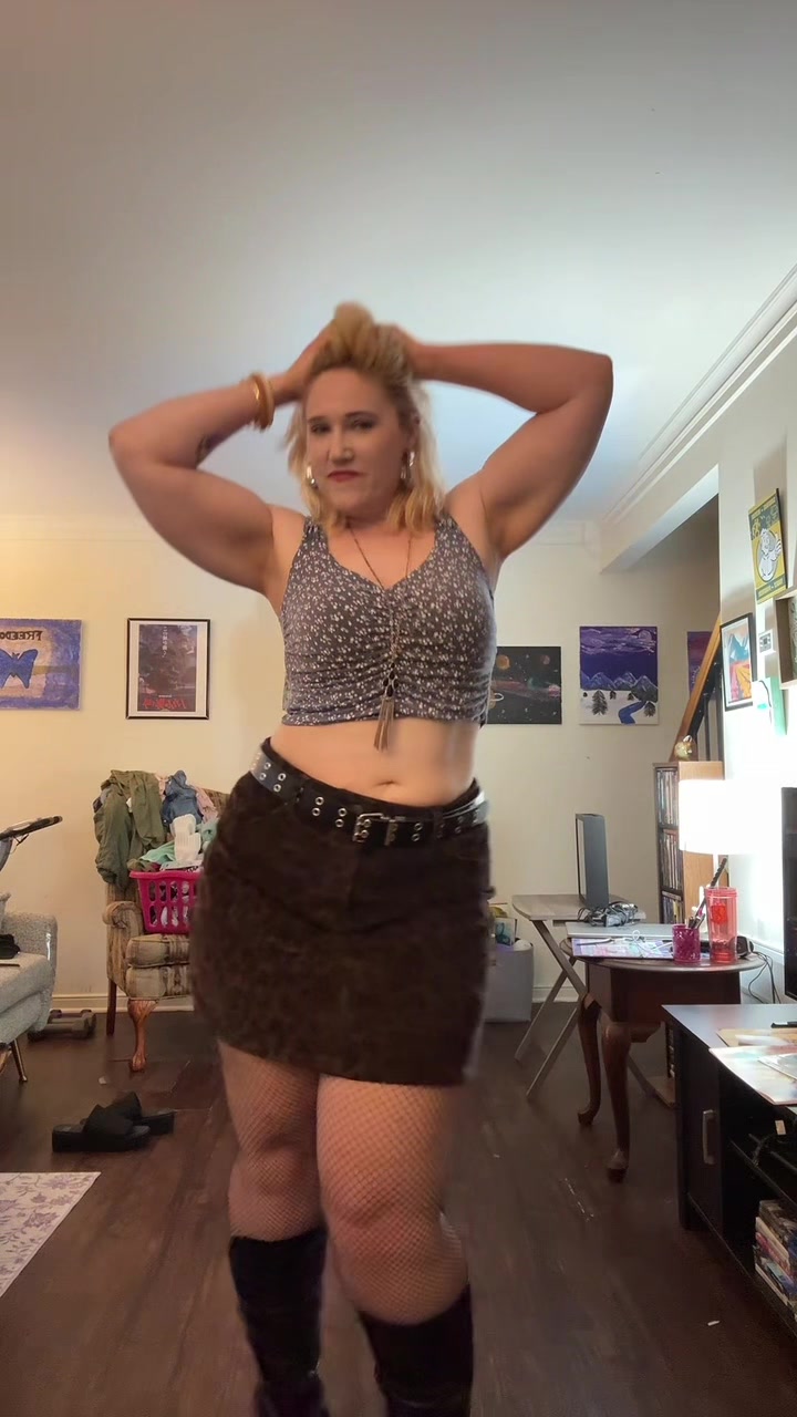 @slgtlyscatt3red