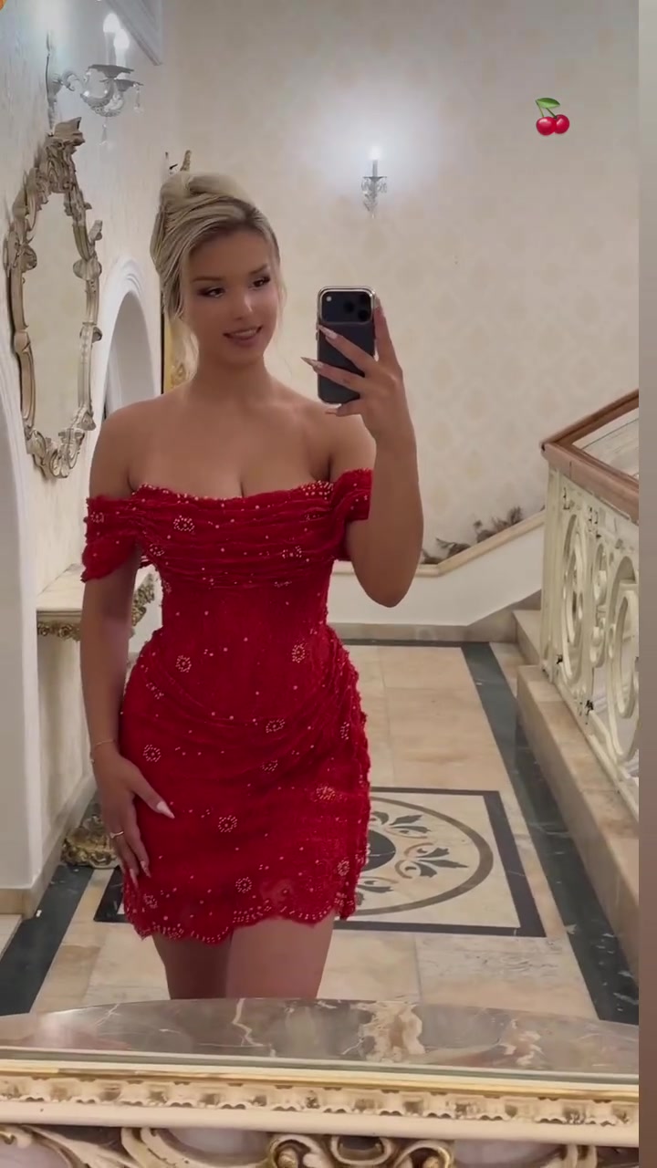 @Fustanemeqera_besa_xheni