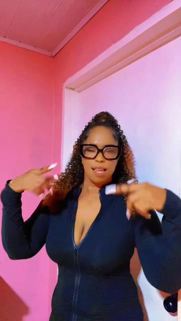 @sexydiva_thomas